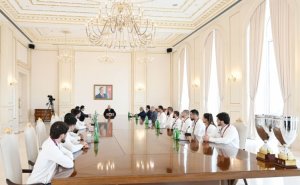 Prezident İlham Əliyev Avropa çempionatında komanda hesabında çempion olan güləşçiləri qəbul edib 