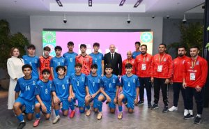 Prezident İlham Əliyev FIFA U-15 dünya çempionatının və festivalının açılış mərasimini izləyib