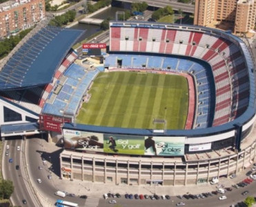 Atletico-nun stadionu sökülür