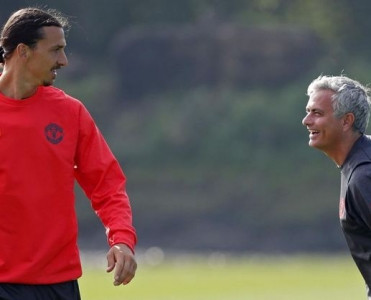 İbrahimovic Manchester United'də?