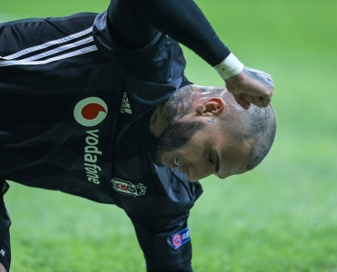 "Komandaya artıqlıq edirəmsə,  gedərəm” - Quaresma