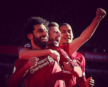 Liverpool liderliyini davam etdirdi