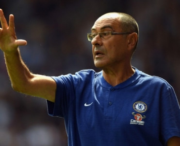 Sarri Chelsea-nin tarixinə keçdi