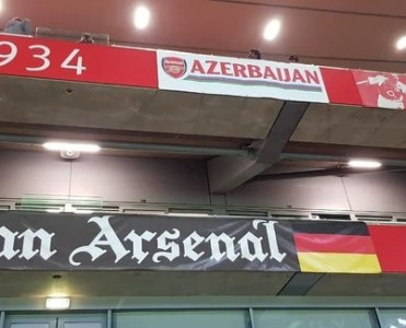 Arsenal'ın stadionunda "Azərbaycan" yazısı