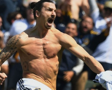 İbrahimovic "Milan"da? – arvadı icazə verdi