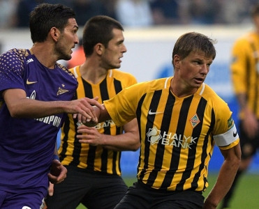 Arshavin Qazaxıstan klubundan ayrıldı