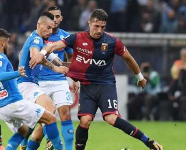 Napoli Genoa'nı məğıub etdi