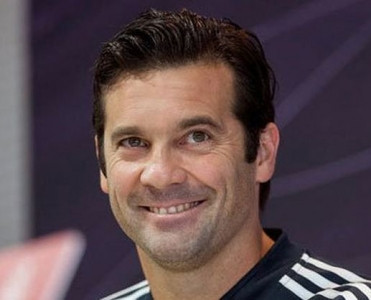 Solari rəsmən Real Madrid'in baş məşqçisi oldu