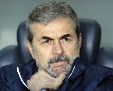 Aykut Kocaman rəsmən sabiq klubunda