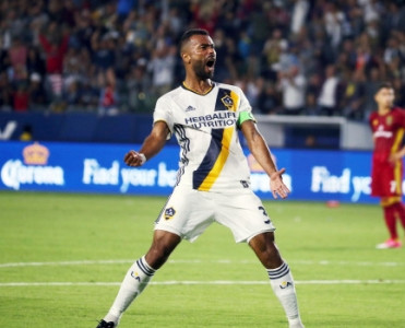 LA Galaxy ulduz futbolçunu göndərdi