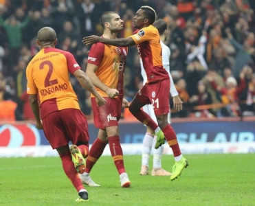 Trabzonspor və Galatasaray'dan qələbə