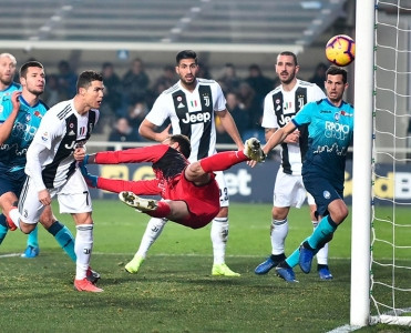 Juventus və Milan xal itirdi, Roma'dan qələbə