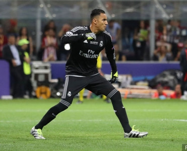 Navas Arsenal'a keçir?