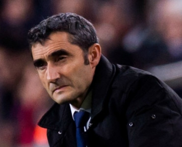 Valverde: “Barcelona çempionluq uğrunda yarışır”