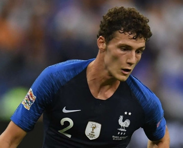 Pavard rəsmən Bayern Munich'də