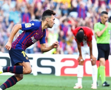 Munir El-Haddadi rəsmən Sevilla'da