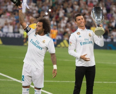 Ronaldo Marcelo'nu Juventus'a aparır