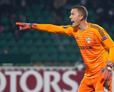 Halldorsson gedir yoxsa qalır?