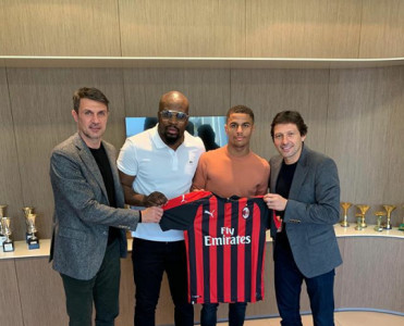 Monaco'nun futbolçusu Milan'da