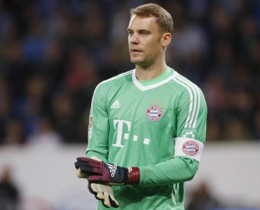 Neuer Liverpol'la oyunu buraxa bilər