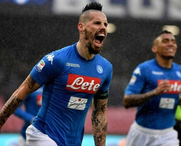 Hamsik Çin klubuna keçə bilər