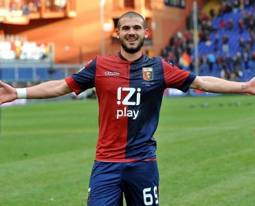 Juventus futbolçusunu 19 milyona satdı