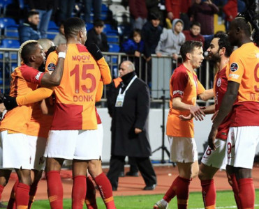 Trabzonspor uduzdu, Galatasaray'dan qələbə