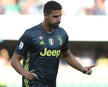 Khedira ürəyindən əməliyyat edildi