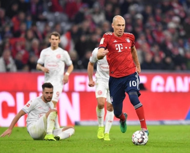 Robben Liverpuool'a qarşı oynayacaq?