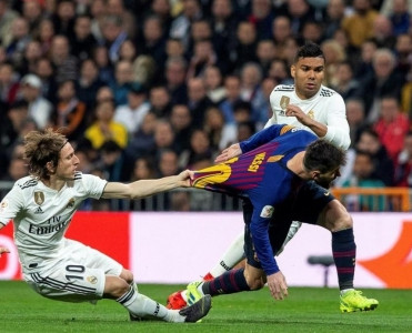 Barcelona'dan Modricə atmaca – FOTO