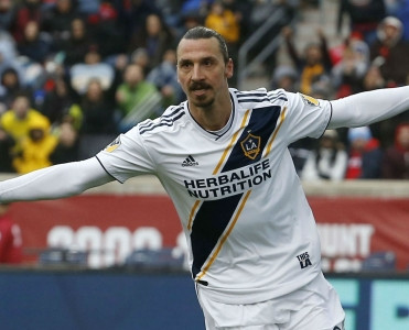 İbrahimovic Tottenham-ı adi klub adlandırdı