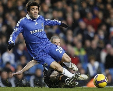 Deco: "Ümid edirəm ki, "Chelsea" Bakıya gələcək”