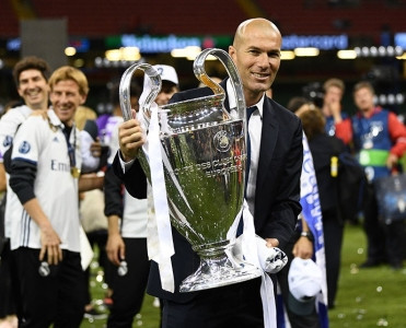 Zidan rəsmən Real Madrid'də