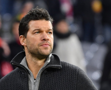 “Özümüzə gəlməliyik” – Ballack