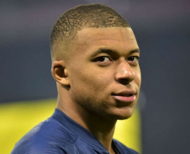 PSG Mbappe'ni cəzalandırdı