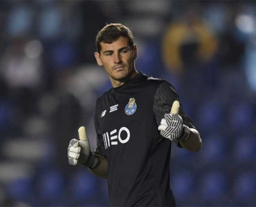 "Karyeramı "Porto"da bitirəcəm" - Casillas