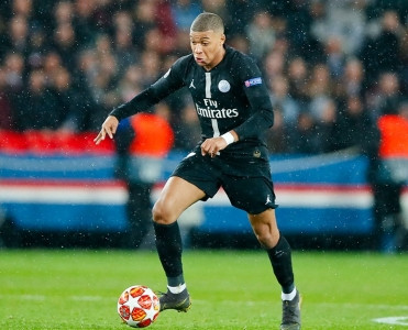 Real'dan Mbappe üçün 280 milyon avro