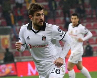 Beşiktaşın futbolçusu İtaliya klubunun hədəfində