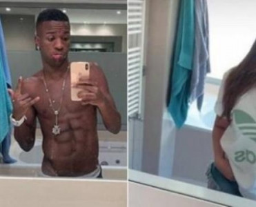 “Real”ın hücumçusunun hamamındakı Maria - FOTOLAR