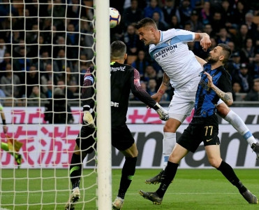 Napoli'dən darmadağın, Lazio'dan səfər qələbəsi