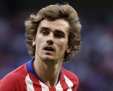 Griezmann ikinci dəfə ata oldu - FOTO