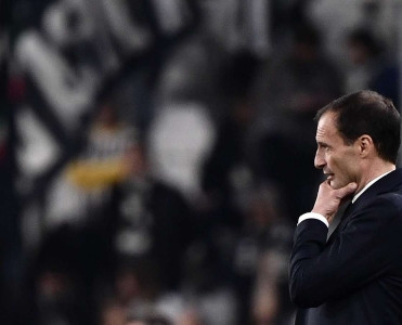 Juventus Allegri ilə yolları ayırır?