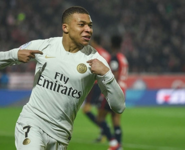 Mbappe cəzalandırıldı