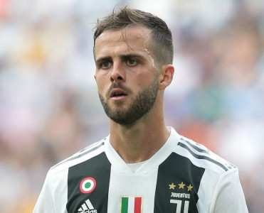 Juventus onu 100 milyona satır