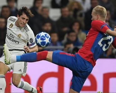 Real Madridin futbolçusu sıradan çıxdı