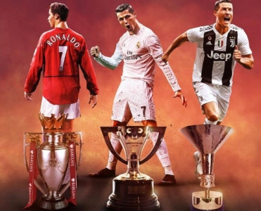 Ronaldo tarixdə ilk futbolçu oldu