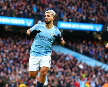 Aquero klipə çəkildi - FOTO