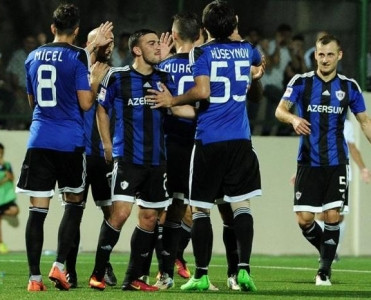 "Qarabağ" iki futbolçusu ilə müqaviləni uzatdı