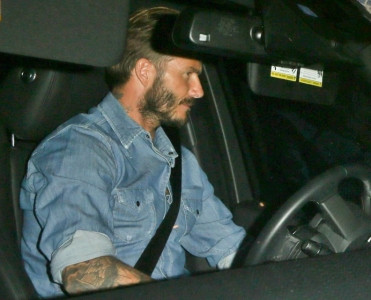 David Beckhamın sürücülük vəsiqəsi əlindən alındı