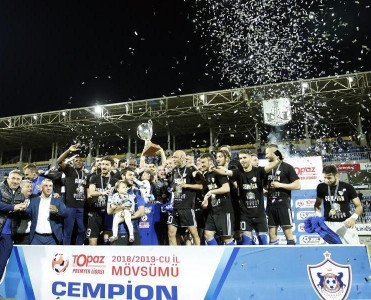 Qarabağ Neftçi və Səbail'i təbrik etdi